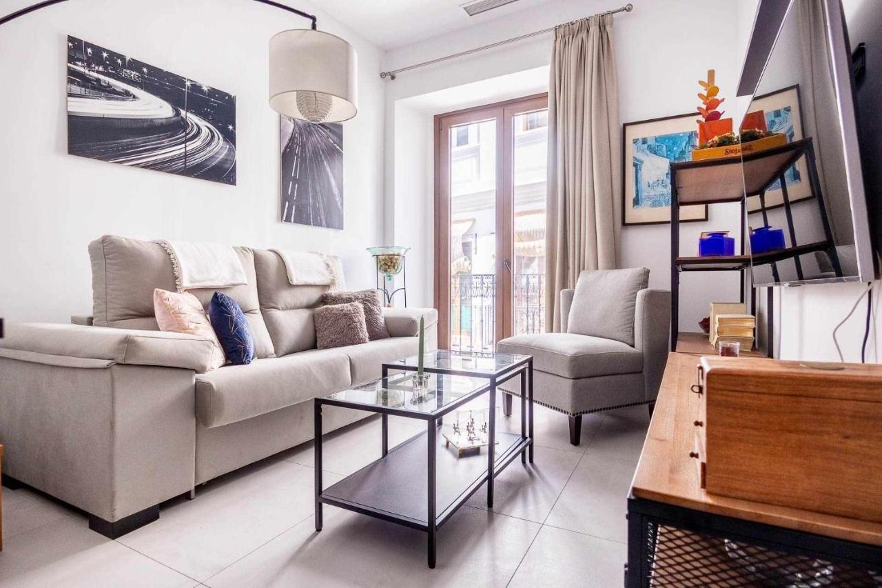 Comfy Away - Apartamento Exclusivo Mercado De Triana Con Balcon Sevilla Exteriör bild