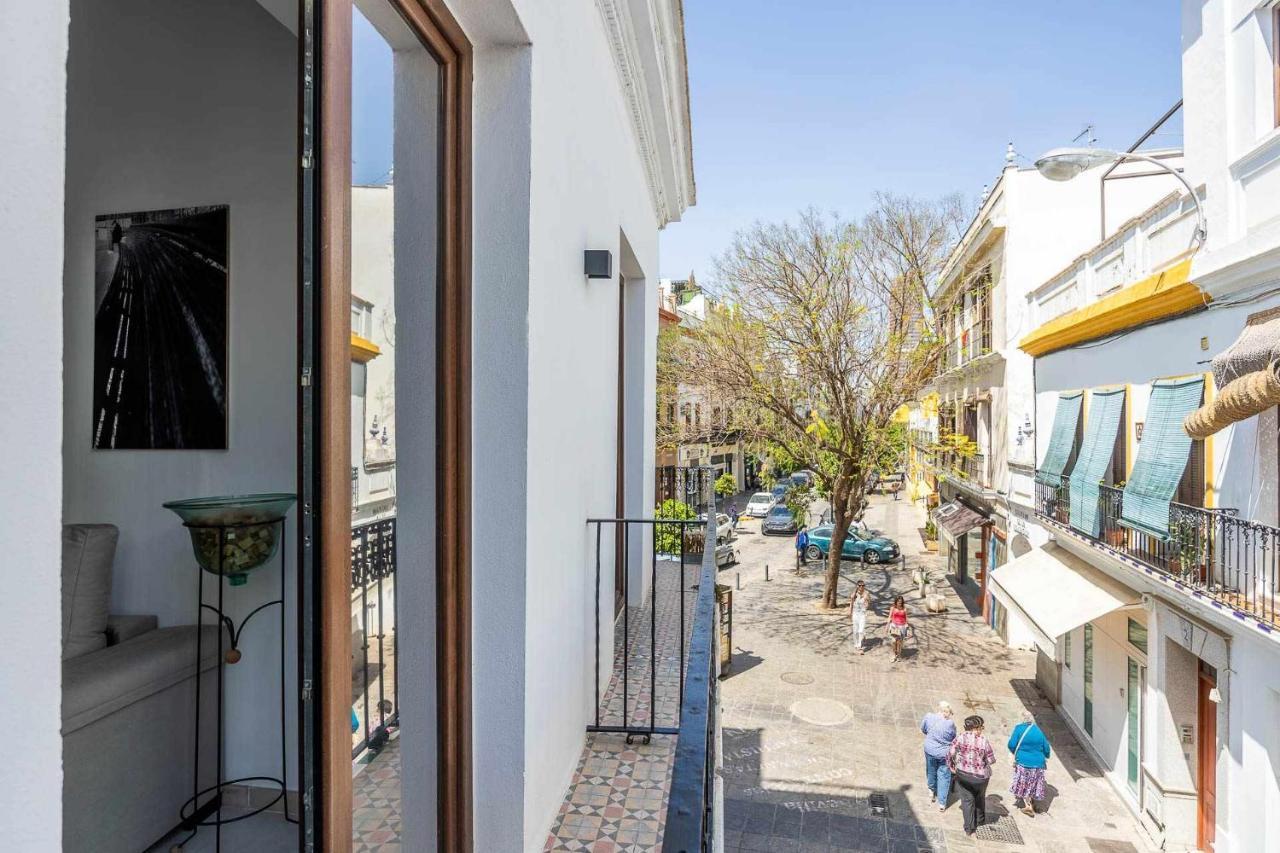 Comfy Away - Apartamento Exclusivo Mercado De Triana Con Balcon Sevilla Exteriör bild