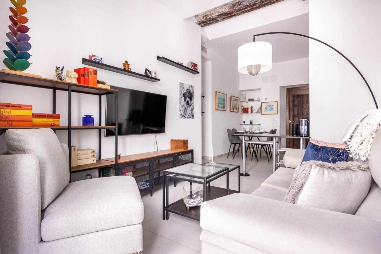 Comfy Away - Apartamento Exclusivo Mercado De Triana Con Balcon Sevilla Exteriör bild