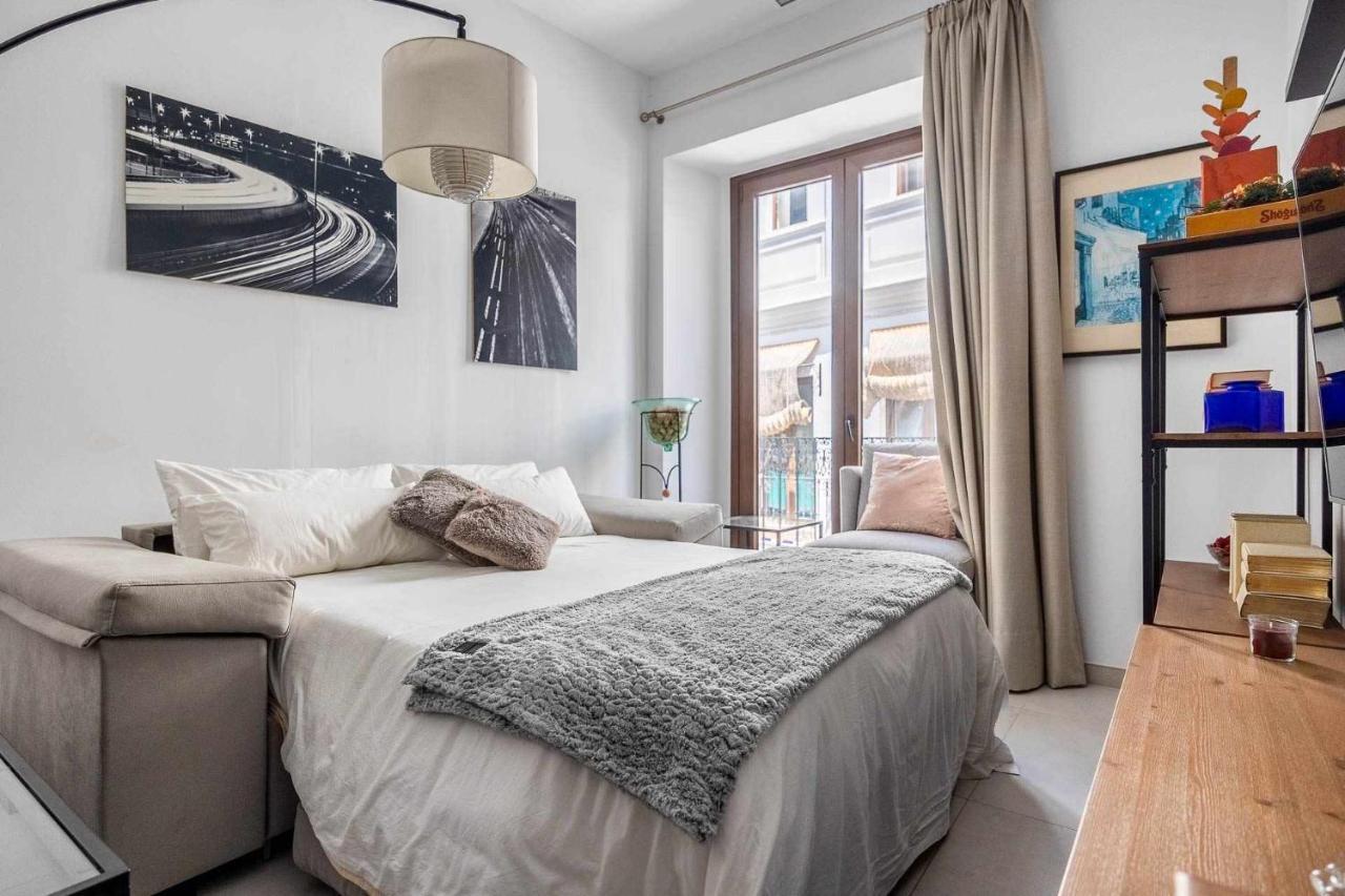 Comfy Away - Apartamento Exclusivo Mercado De Triana Con Balcon Sevilla Exteriör bild